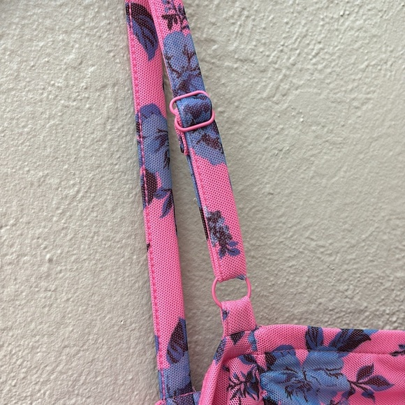 NWT Women’s Plus Size Torrid Mini Mesh Shirred Bodycon Dress Size: 2X 18/20 Pink - Picture 7 of 9